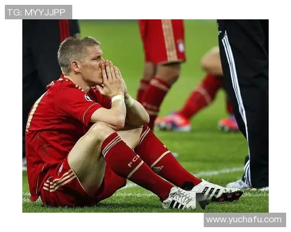 被球迷怒骂的足球明星们瞬间崩溃的高清照片展示
